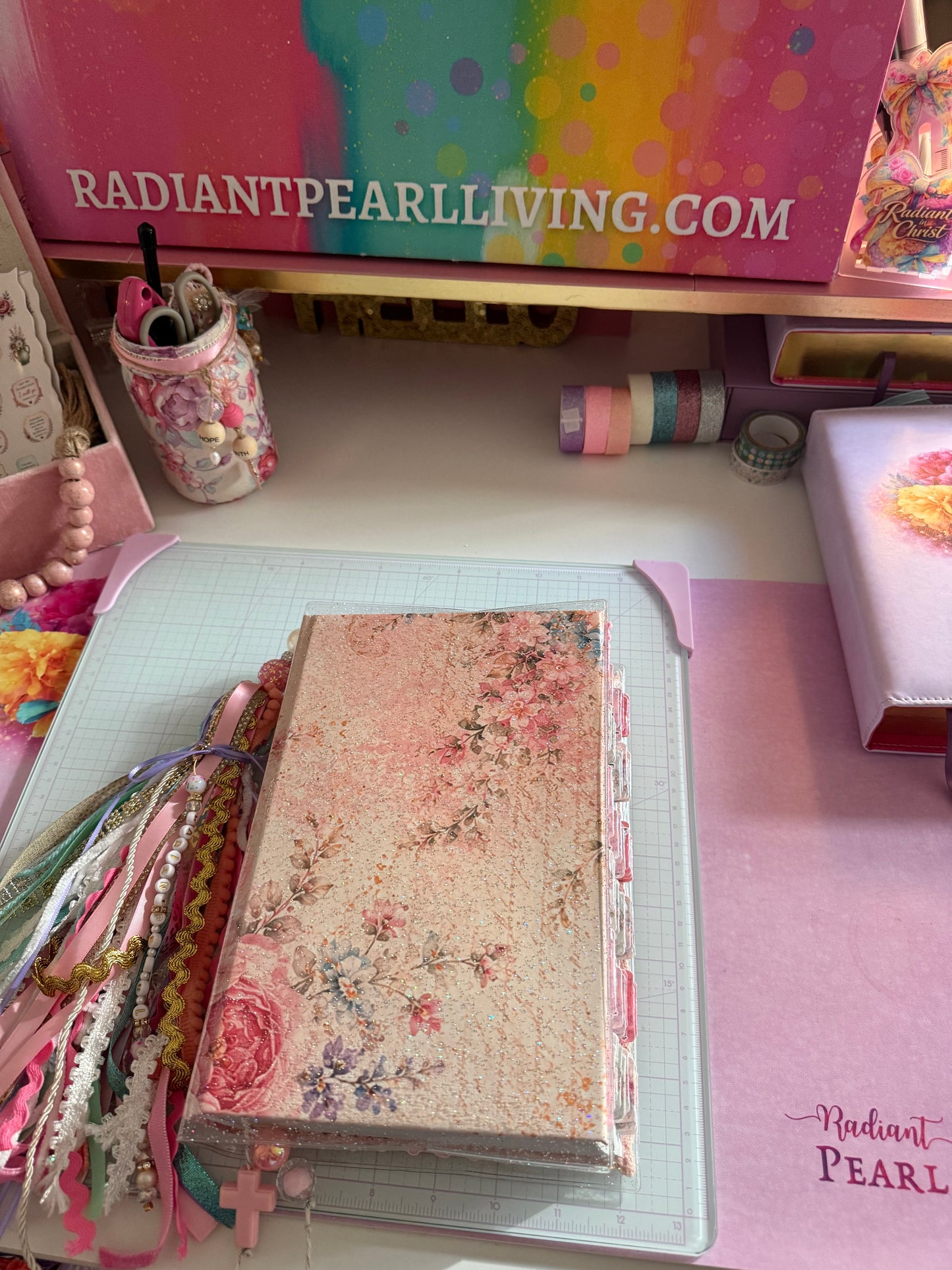 Radiant Pearl Luxury Peel & Stick Bible Wrap Kit