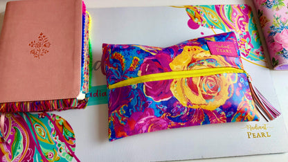 Paisley Roses PU Leather Travel Case
